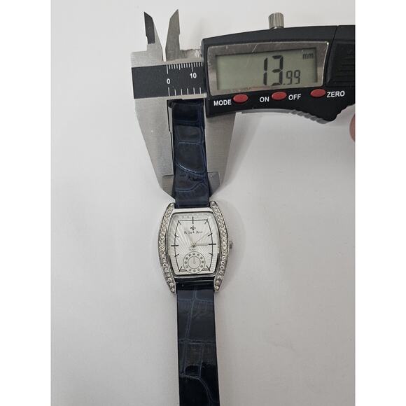 Nice Bella&Rose Ladies Blue Band Leather Crystals Quartz New Battery Running